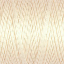 Gutermann Sew-All Thread 100m - Cream (#414) -Singer Store 2T100 414 png