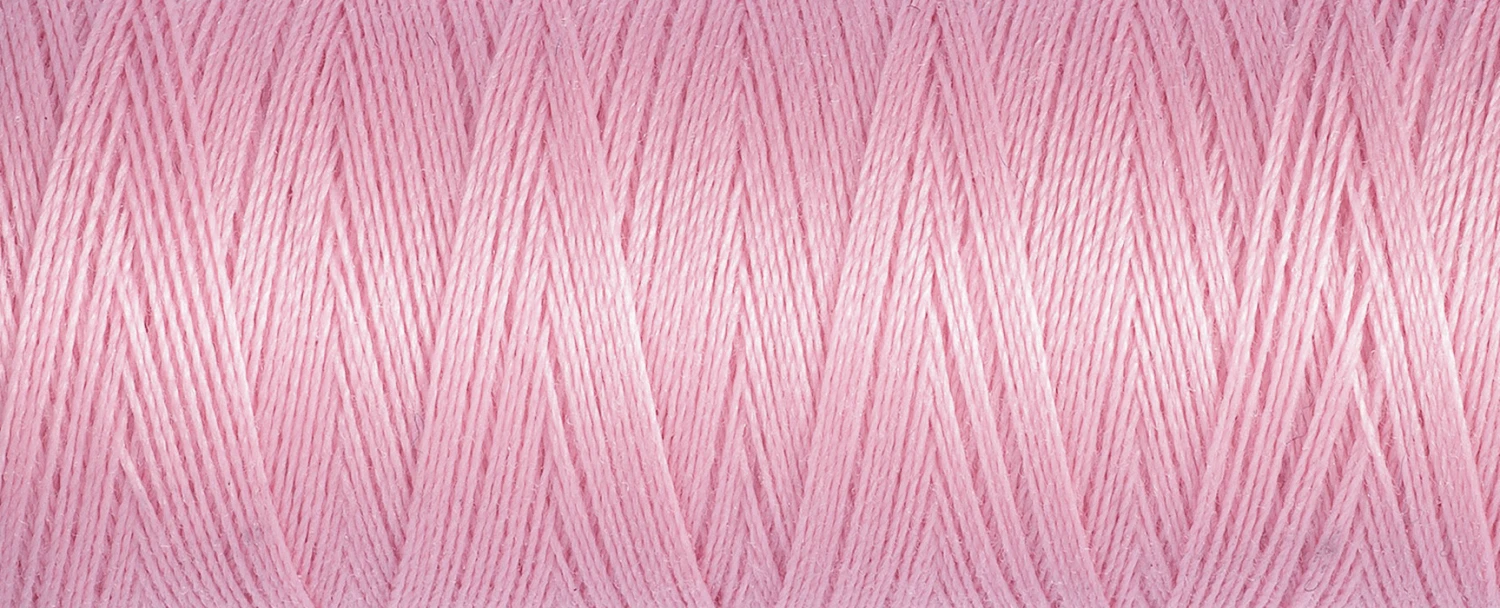 Gutermann Sew-All Thread 100m - Ballet Pink (#660) 4 Gutermann Sew-All Thread 100m - Ballet Pink (#660) - Image 2