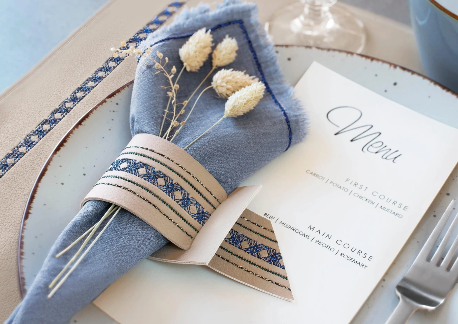 Gutermann Sparkly Thread Set - 4 X 100m (colour Set 2) 4 Gutermann Sparkly Thread Set - 4 X 100m (colour Set 2) - Image 2