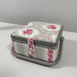 Luxury Craft Storage With Deluxe Craft Sewing Kit - Taupe * Ideal For Christmas * -Singer Store 7 f9a4b6cf b9c3 44b8 b6fd a17f2714bc7b scaled