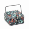 Bot Boy Sewing Box - Medium -Singer Store HGMSQ 317 png